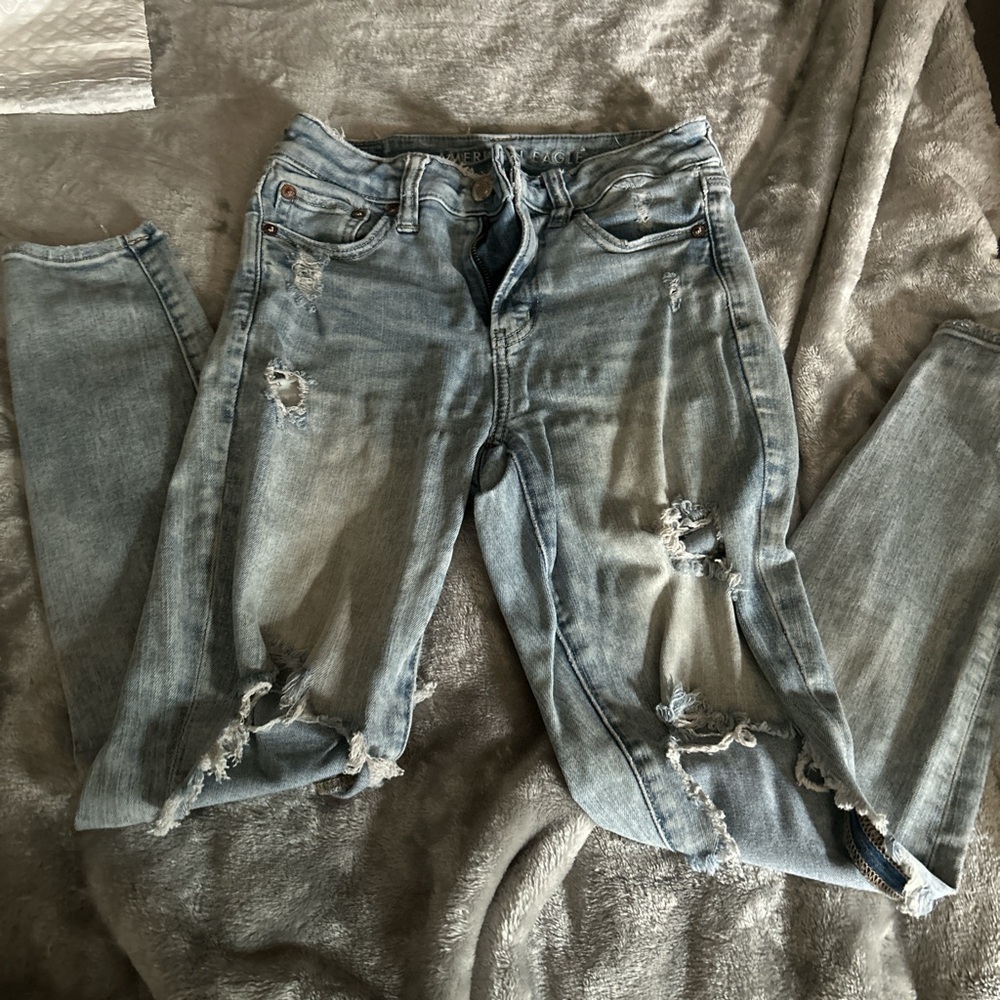 American Eagle Ripped Skinny Jeans